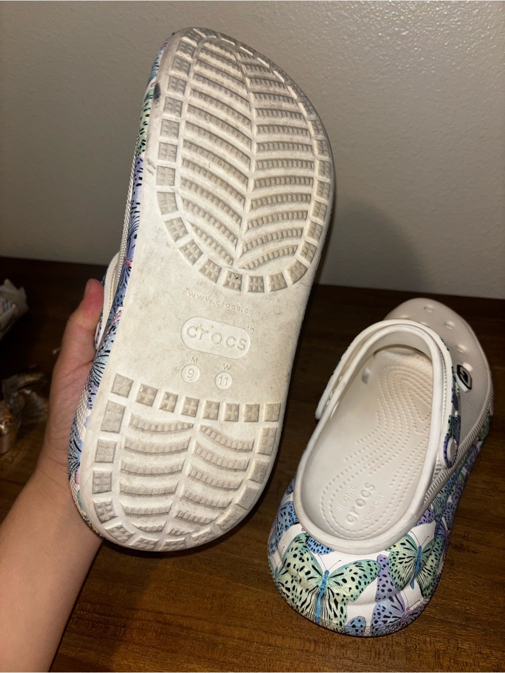 Crocs Classic Crush Butterfly Clog Platform Heel Shoes Size M9 / W11 - Picture 5 of 6